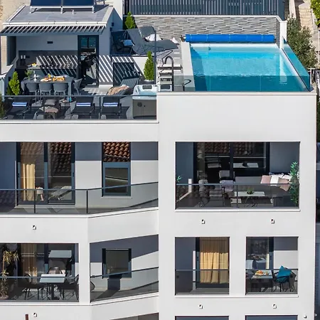 빌라 New Seaview Gabriel With Private Heated Pool And A Hot-tub Stanici