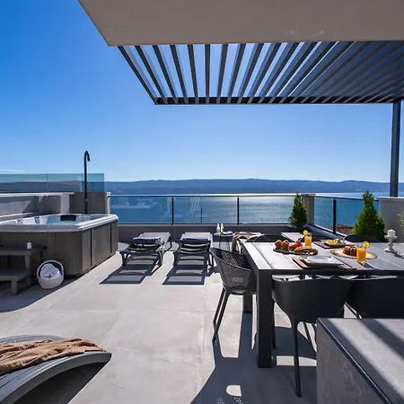 빌라 New Seaview Gabriel With Private Heated Pool And A Hot-tub *